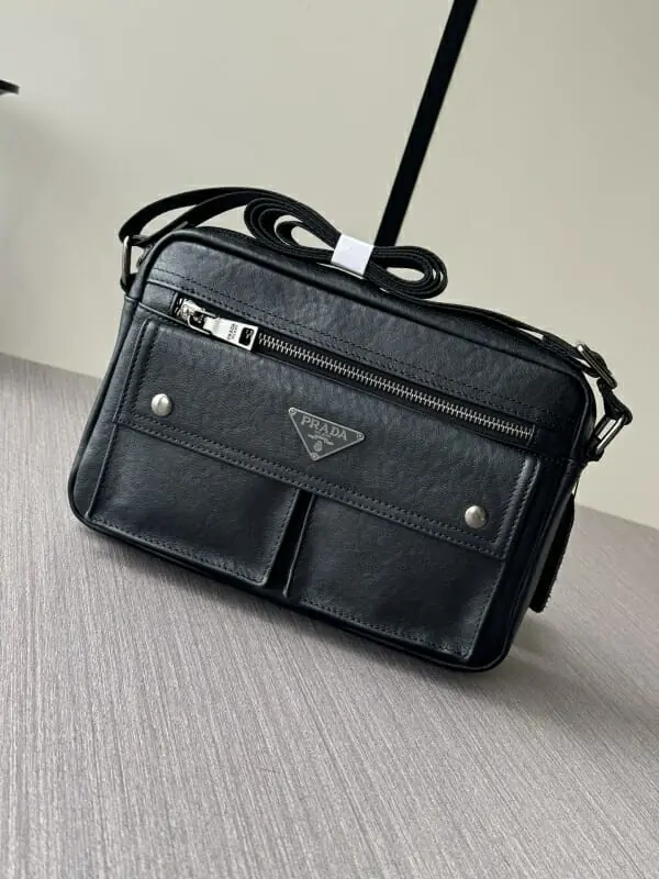 prada aaa homme mini sac a main s_123ba7a